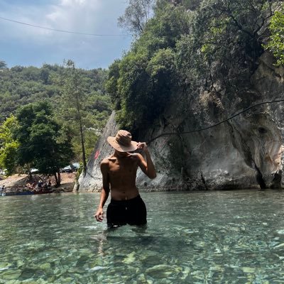 monsterx1s's profile picture. 