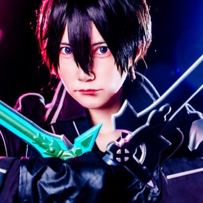 しらはっちの男装用アカウントでつ。 これまでのも含めて、静かに男装あげていきます。ブルロ🟦⛓️|SAO⚔️|東リべ卍|炎炎🔥|FT🧚|HQ🏐|るーみっく🤟🏻|らへんじゃね?|本垢▶️ @Shiraha_cos (男装は載せないYo! )