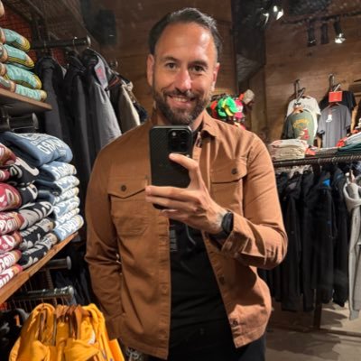 Fazza_BayBay's profile picture. Geek, gamer and wrestling fan!