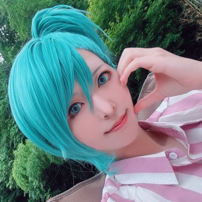 25↑ ※重加工 QN 💻 i7 ❄️🍑 🐯🐍 時々テイワット駆け巡ってます 華Doll🐑 幕つが さよならはブロ解