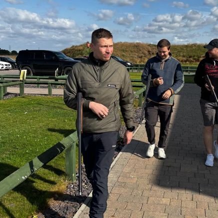 MANN1SHBOY's profile picture. me ah work and pay bills every bloodclat day