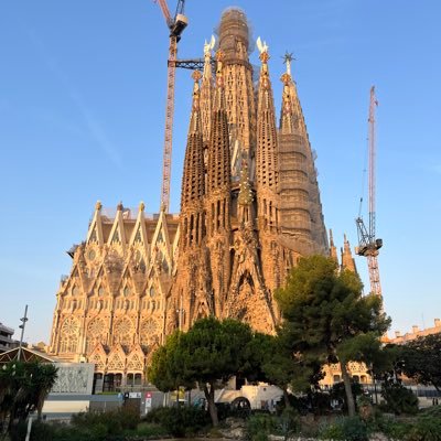 kurichan4's profile picture. Youtube【バルセロナ直行便】登録お待ちしてます https://t.co/cHrOHkFXoS #秘境 #辺境 #絶景 #バルセロナ 好き 世界120か国程バックパックで旅してきました 今は流れ着いてバルセロナ在住 #スペイン #世界遺産 #サグラダファミリア #ヨーキー