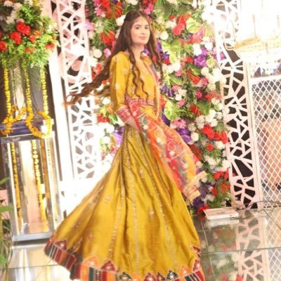 zahrabilall's profile picture. Main: @zahrabilal099