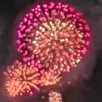 vistaist12911's profile picture. 一口馬主歴、シルクで30年程、DMM歴4年。引きが滅法弱いので大物には巡り会いませんが、安月給の中、楽しんでいます。
食べ歩き、映画、漫画、読書。