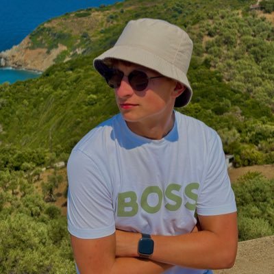 @Boreham_WoodFC 🧑🏼💻 | BBC Young Reporter Winner 🏆