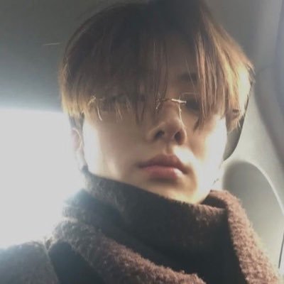 leesangwond's profile picture. 