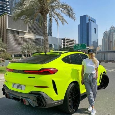 evankate5886's profile picture. I'm a honest lady I'm a billionaire from a wealthy family I came here to help the poor in any situation