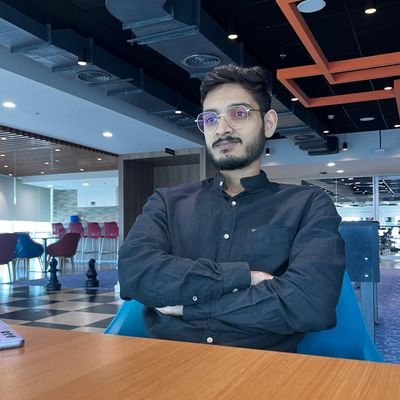 navvtwts's profile picture. Working at Consulting Firm