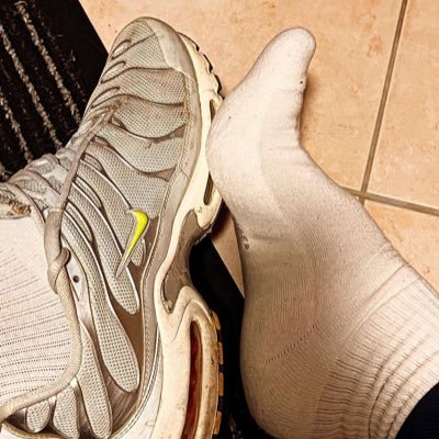 tom73460478's profile picture. 🇩🇪🏳️‍🌈🐻👟👃🧦