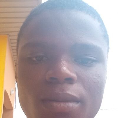 I'm a little tictok streamers and pl follow me on Instagram Facebook...