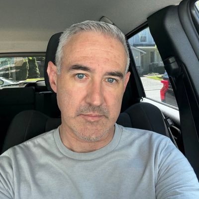 theSilverfox425's profile picture. 