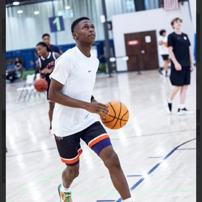 #Godfirst /North Cross High School c/o 2027 / 160/ 6’0\combo guard/ CB/WR/ATH/3.1 gpa
