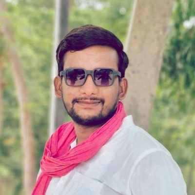 प्रदेश सचिव समाजवादी लोहिया वाहिनी उत्तर प्रदेश,
पूर्व जिला उपाध्यक्ष समाजवादी छात्र सभा सीतापुर,
नेता समाजवादी पार्टी,
153,(सु.) विधान/लोक सभा मिश्रिख।