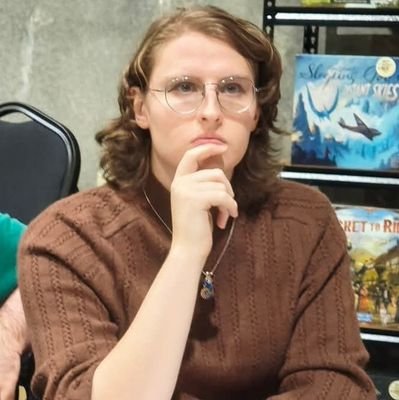 Zombees_'s profile picture. 22 |【=◈︿◈=】 She/They | Worlds Saved Me, Nurture Changed Me, and Smile Made Me | Building a Community of Togetherness |  happily engaged @mario_tobiass
