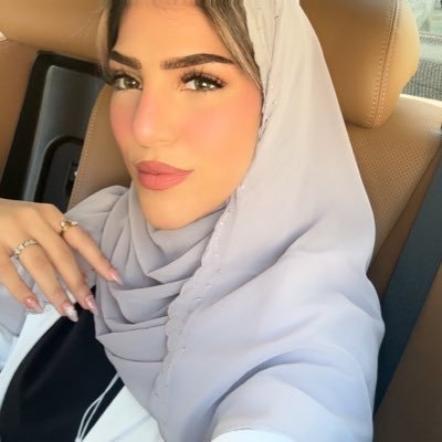 rzbf_'s profile picture. فقيدي النائم مازلت في قلب إبنتك حيّ اللهم ارحم والدي زبير فلمبان بقدر ماتمنيت له البقاء وأكثـر| Medical intern |@zubair_filimban