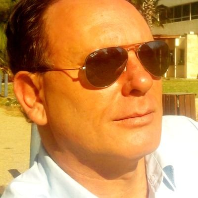 bibistbabun's profile picture. השמאל חי על שקרים רמייה ועלילות דם. מאז ומתמיד