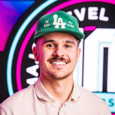 graphic designer @chiefs | previously @mizzouathletics | socal born, #mizzoumade | black coffee enjoyer
