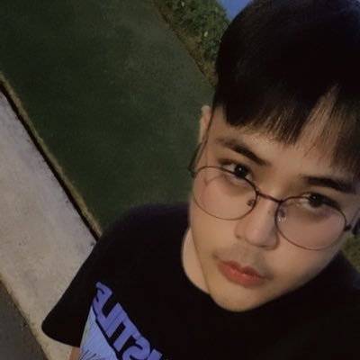 A Navillera boy.