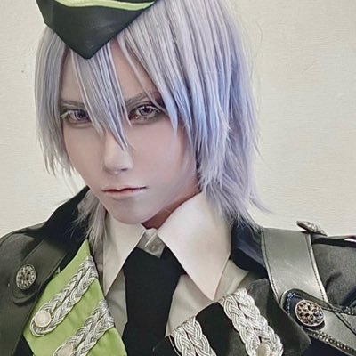 20↑┊ 関東 ┊ cos🔰┊twst推し⚔️ ┋無言フォロー失礼します🙇🏻♀️ ┊ 呼びタメ大歓迎 ┋ ⚠︎ 重加工 ⚠︎┋ 返信遅いです💦 ┊ リットリンク更新しました↓