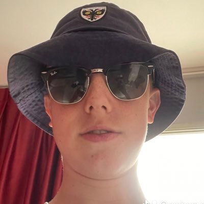 Just a guy who follows the wombles and likes to tweet his thoughts.