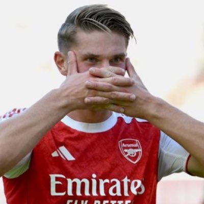 odetogaard's profile picture. Ødegaard🗣️ | AFC | ratluv3r on Pinterest | she