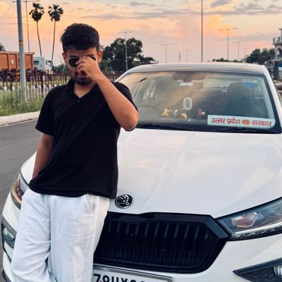 divvyanshu25's profile picture. @manutd | @f1 | @RCBTweets❤️