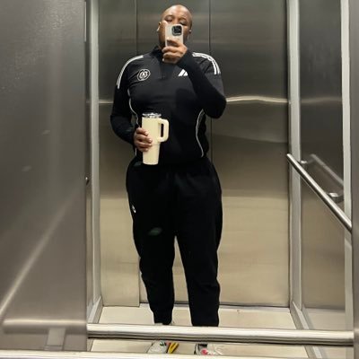 LOVE WHO YOU LOVE,CAUSE LIFE ISN’T GUARANTEED. 🗣️I’m not my tweets