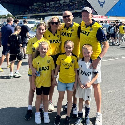 Proud husband and father, @oufcofficial supporter, back doing some radio things, everything here is 100% my random thoughts