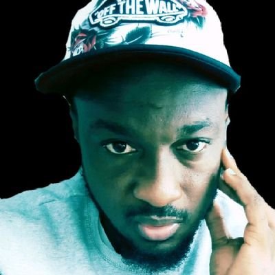 Saved by God's grace... 💯% introvert.
Arsenal Fan and all round football lover
