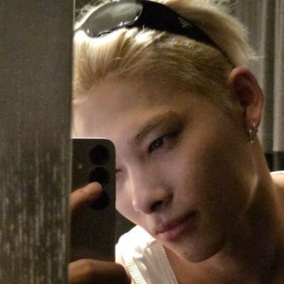 #1 most loyal wonkistdan 𓏲
꒰ cherry saw enha last 020323, 020324, 05282, 120624, & 030125 ꒱