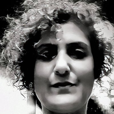b_fley's profile picture. 'Yürekten sevdiğin bir insan varsa,bir kişi olsun yeter,hayatın kurtulmuş demektir.'.Haruki Murakami { GS💛❤️}