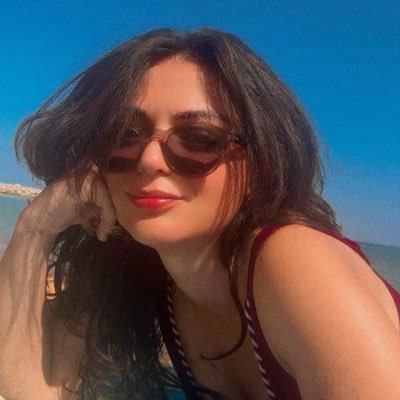 Zeki ve Muhteşem bir kadın, Nera’nın biricik teyzesi, Erkeklik pratiklerine saygı duymayan bir feminist, Jin, Jiyan, Azadi, La mujer, la vida, la libertad