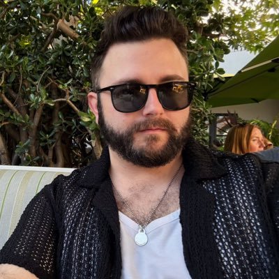 matty - (he/him/his) 🏳️🌈 🧸 in Los Angeles. MMOs | Food | Joy | There will never be an alt