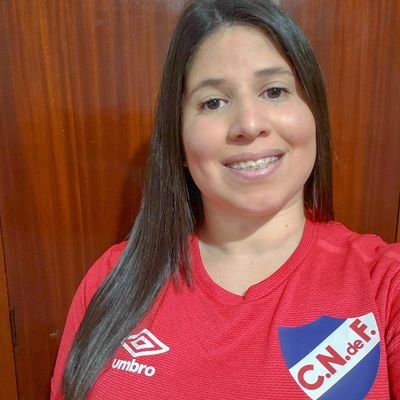 Floo_garci's profile picture. Hincha y socia del Club Nacional de Football.