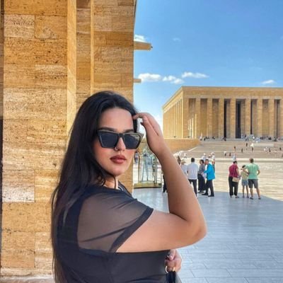 ilyozkaya's profile picture. 