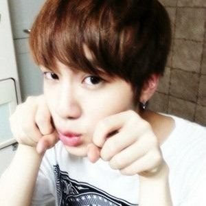 be cute, be uniqe, be crazy, u beautiful! -jn
                  my other acc @hyeppymelodyy
~♡