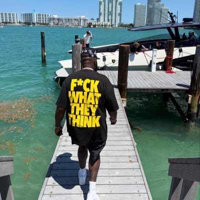 Okiikii1's profile picture. ……Sky is not the limit your mind is… ||Chelsea FC💙⚽️|| Wizkid FC🖤🦅 GOD IS REAL…