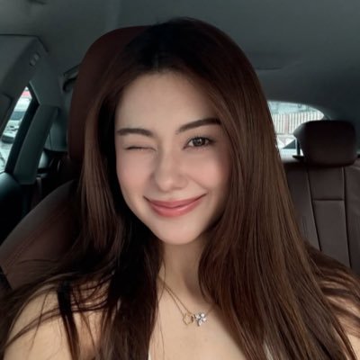 lenamiulvr's profile picture. 