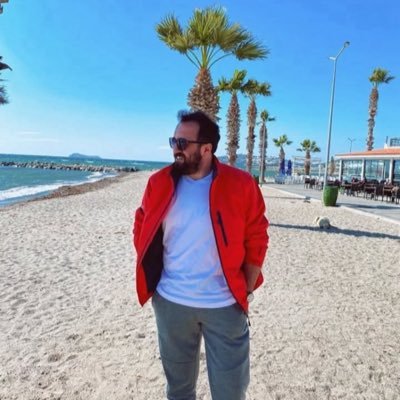 Akademisyen, reklamcı , fikir adamı #AslolanGalatasaray❤️💛