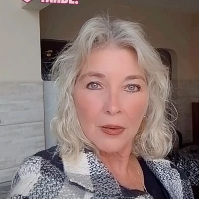 quizibel34's profile picture. Eu sou uma Fênix 🐦‍🔥 sempre levanto das cinzas 🇧🇷♥️🇺🇲