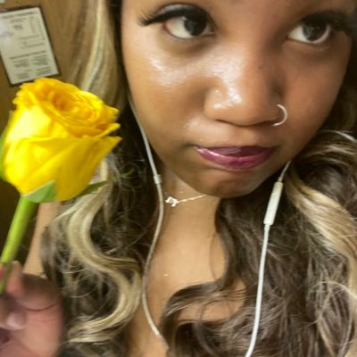 shinyalvr's profile picture. blem blem blegh 8teen lolol!! vkei and flower obsessed!! I also love art (∗˃̶ ᵕ ˂̶∗)!!!