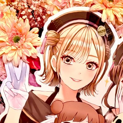 声優の白石晴香さんと鈴代紗弓さん推し。シャニマスの智代子担当。ぬい(特にもちほわ)ばっかツイートしてて、たまに祝花も作ったりします。無言フォロー失礼します!