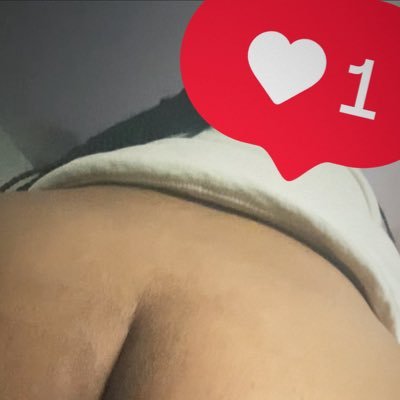 24 🍒 | Your favorite bad idea 💦
Online fantasy only 🚫 No meet ups
🎥 Solo vids • 📸 Pics & clips | 18+ ONLY