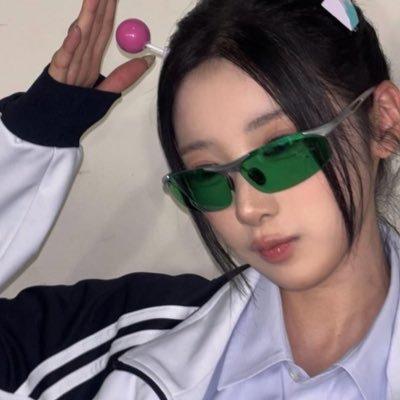 지지 misses her purki ⭑.ᐟ #OUR_NOW Profile