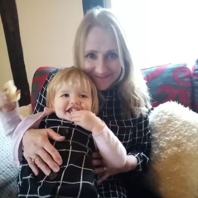 i am a cancer Survivor and I love my Nephew and 4 Nieces so much. Love and Kindness always!