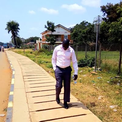 Friendly,patriotic, principled but very passionate about lifting others 🤍🇺🇬💜
