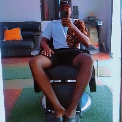 emmanuel_nwochi's profile picture. Pushing forward to make it in life