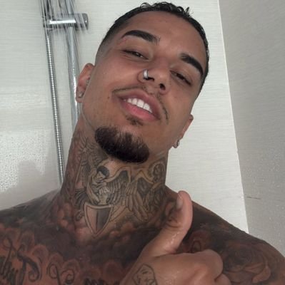 eu que era guiado à luz da Lua, hoje eu prefiro Sol e a culpa é tua.