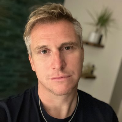 BackinSomerset's profile picture. #eurovision #gay #cheesy80s #Schlager #theatre. Was in #London, now back in #Somerset. Opinions are MY OWN 🏳️‍🌈🇬🇧