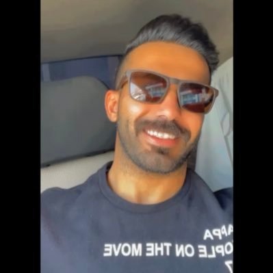 nasser33harth's profile picture. عزلت نفسي منذ مده 🖤